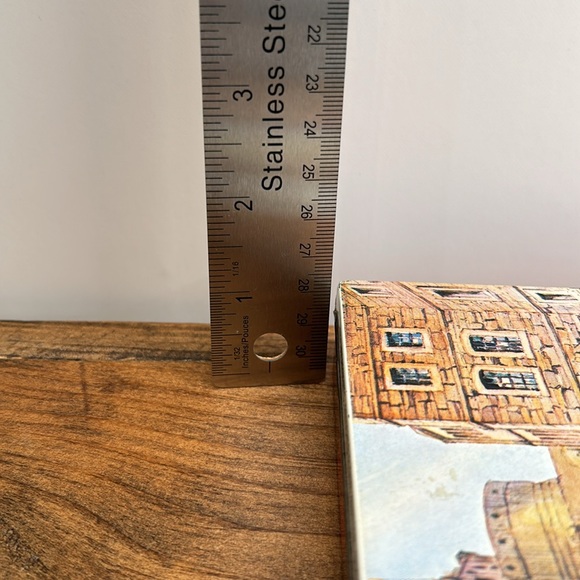 4/$20 Vintage Burton's Butter Finger Scotch Shortbread Metal Empty Tin Tartan - Picture 12 of 12